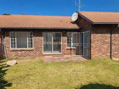 Apartment / Flat For Rent in Kempton Park, Kempton Park